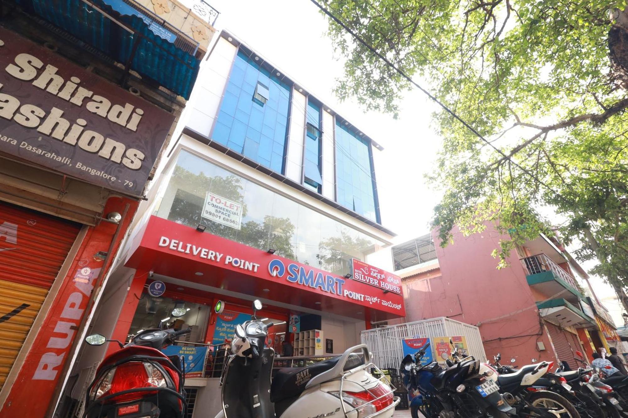 Super Hotel O Silver House Near Mantri Square Mall Bangalore Exterior photo